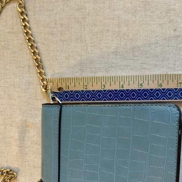 Just Fab Chain Me Down Crossbody - Picture 12 of 12